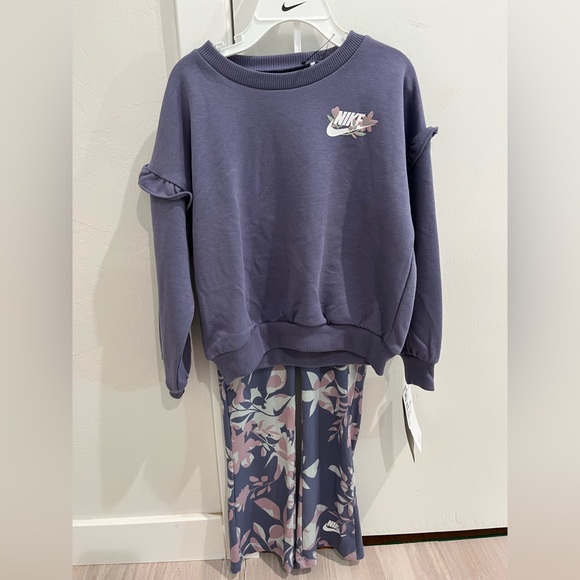 Nike Other - NWT Nike Girls Lavender Sweatshirt and Floral Pants Ensemble Size 4T
